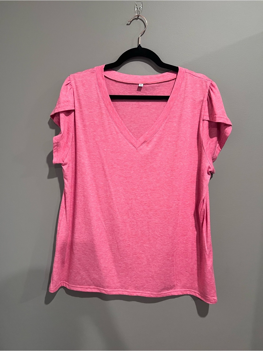 Women’s Heathered Pink V-Neck Short Flutter Sleeve Top